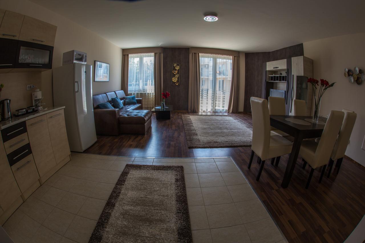 Aqua Line Apartmanház Hajdúszoboszló Exteriér fotografie